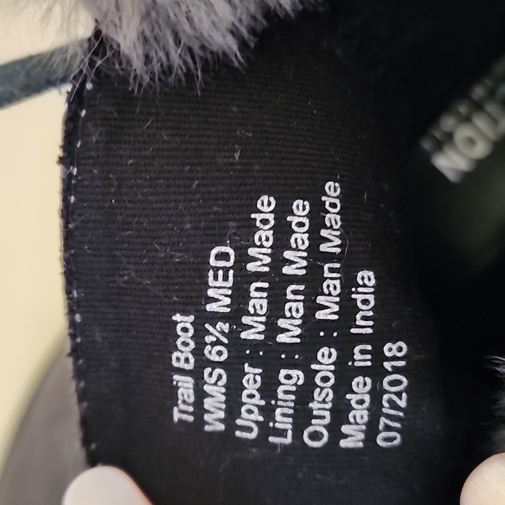 Kenneth Cole Gray Winter Boots with Fur Trim - Picture 7 of 8